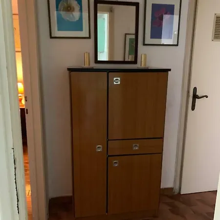Stella *